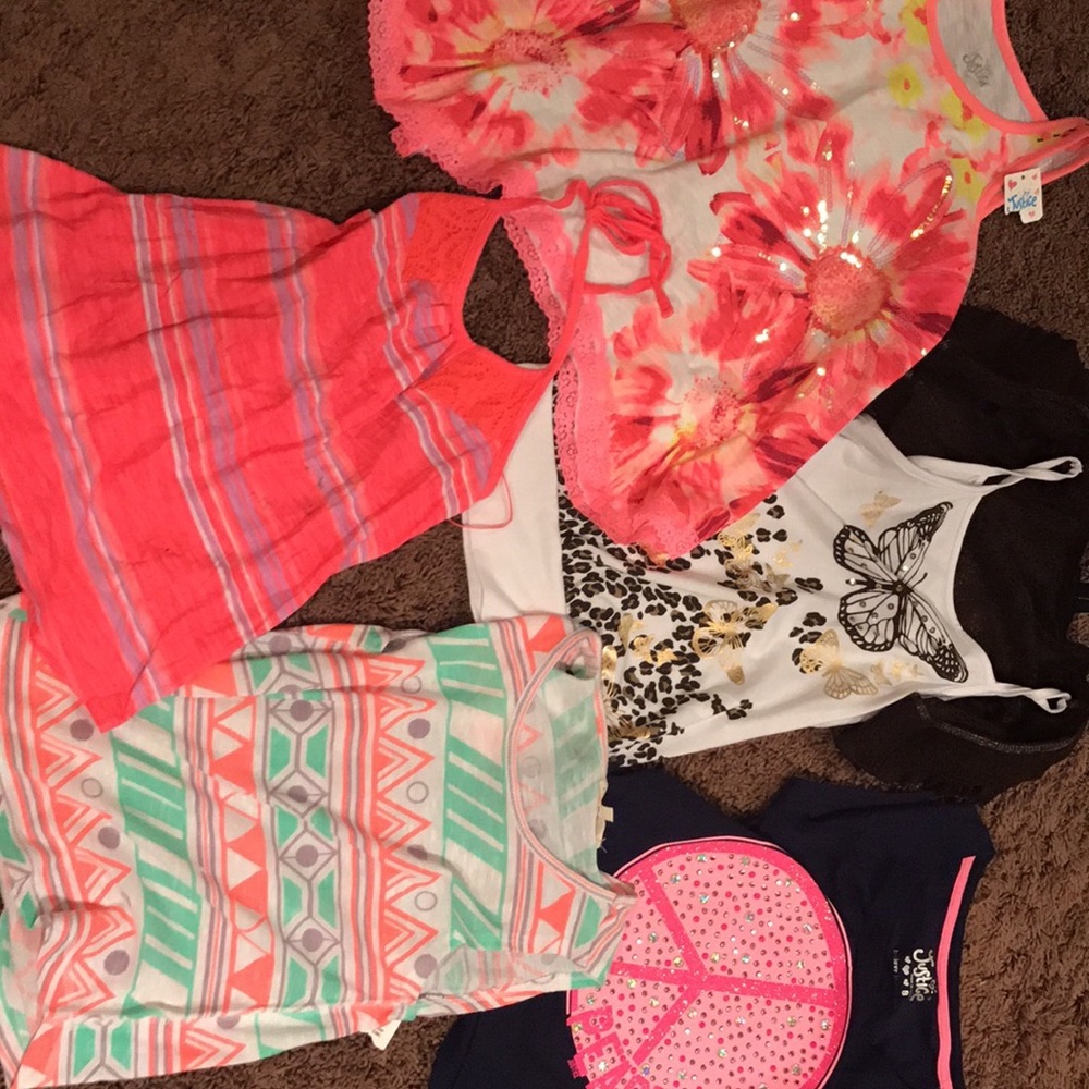 Like New! Girl's Tops